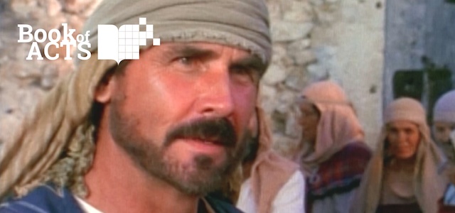 Ver Peter Addresses the Crowd Ver Peter Addresses the Crowd