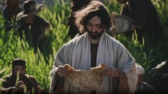 Ver Matthew 14:1-21 - John beheaded / feeding 5,000  [bzj]