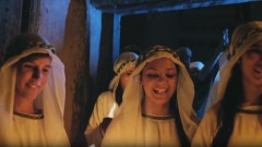 Ver Matthew 25:1-13 - Parable of the Ten Bridesmaids  [bzj]